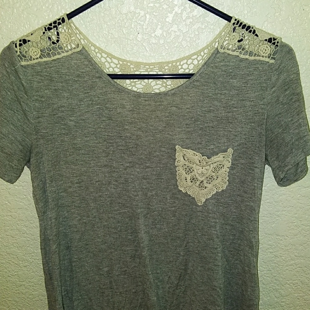 Laced tshirt